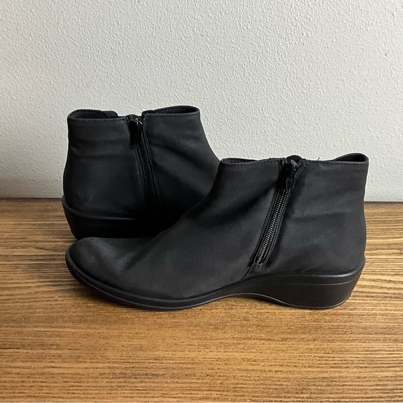 Luana Black Ankle Boot, New in Box, EU Size 42 - Picture 4 of 6